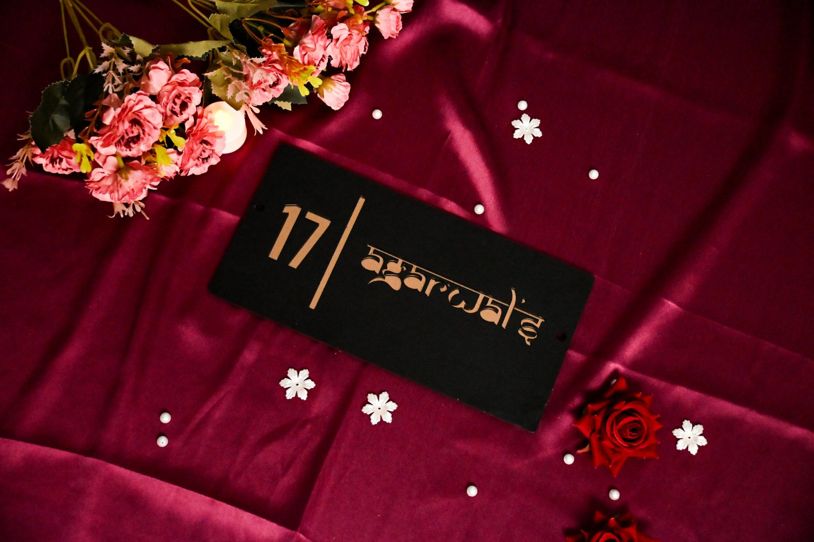 House Name Plate White,Black